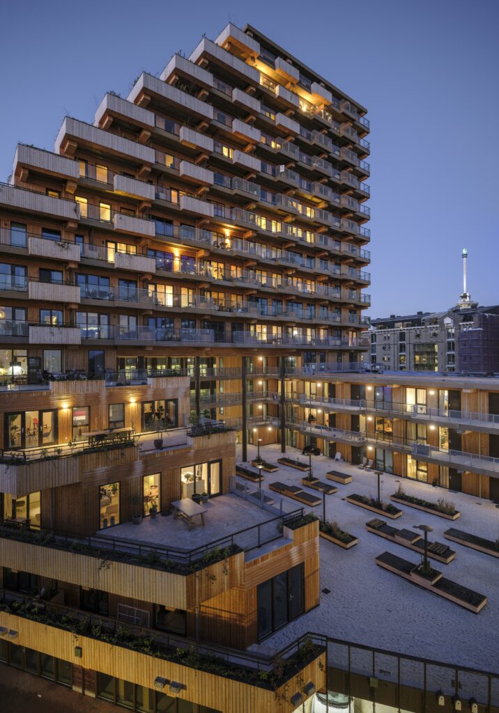 SAWA het unieke houten gebouw in Rotterdam